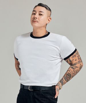 테일러 머슬핏 반팔티셔츠 화이트