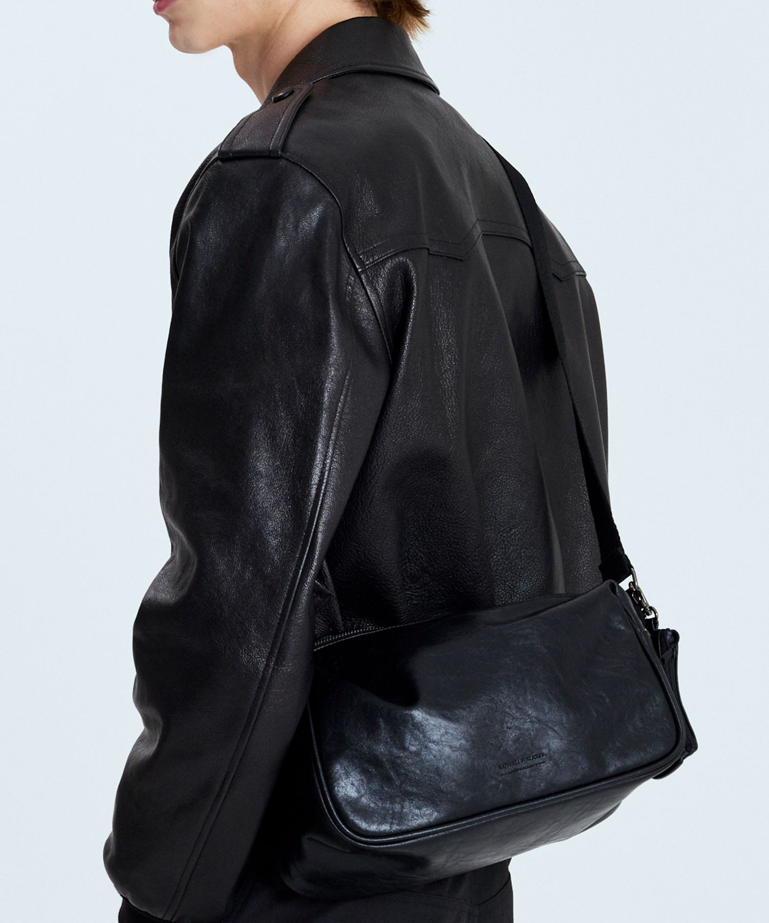 Shop Messenger & Crossbody Bags at MUSINSA