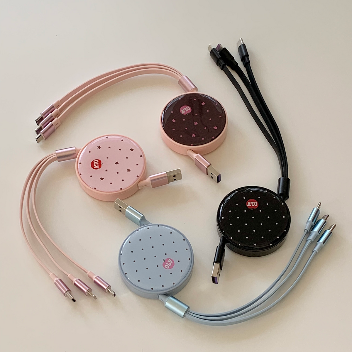 올리베(OLIVET) 3 in 1 smart reel charge cable (4 options) 고속 충전 케이블 도트