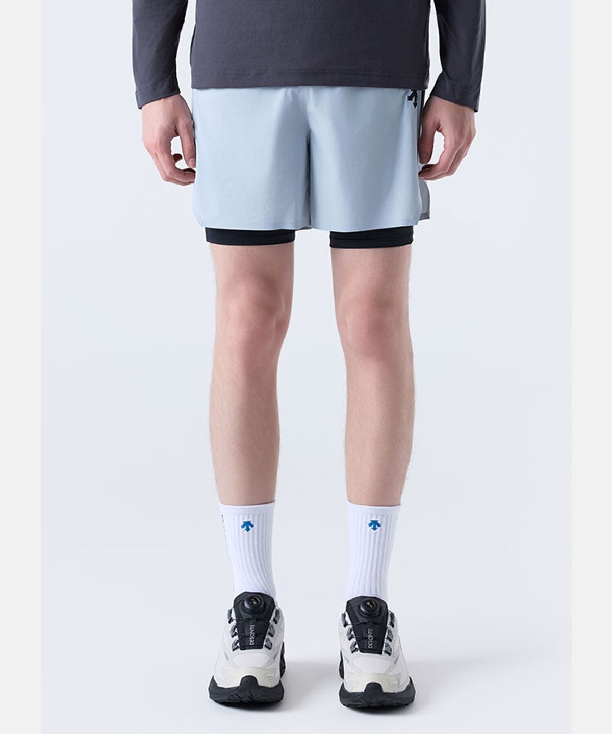 데상트(DESCENTE) 트레이닝 6인치 레깅스 부착형 쇼츠 그레이(SQ321THP81)