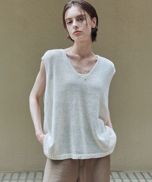 르제로 아이스 브리즈 브이넥 베스트 / 아이보리