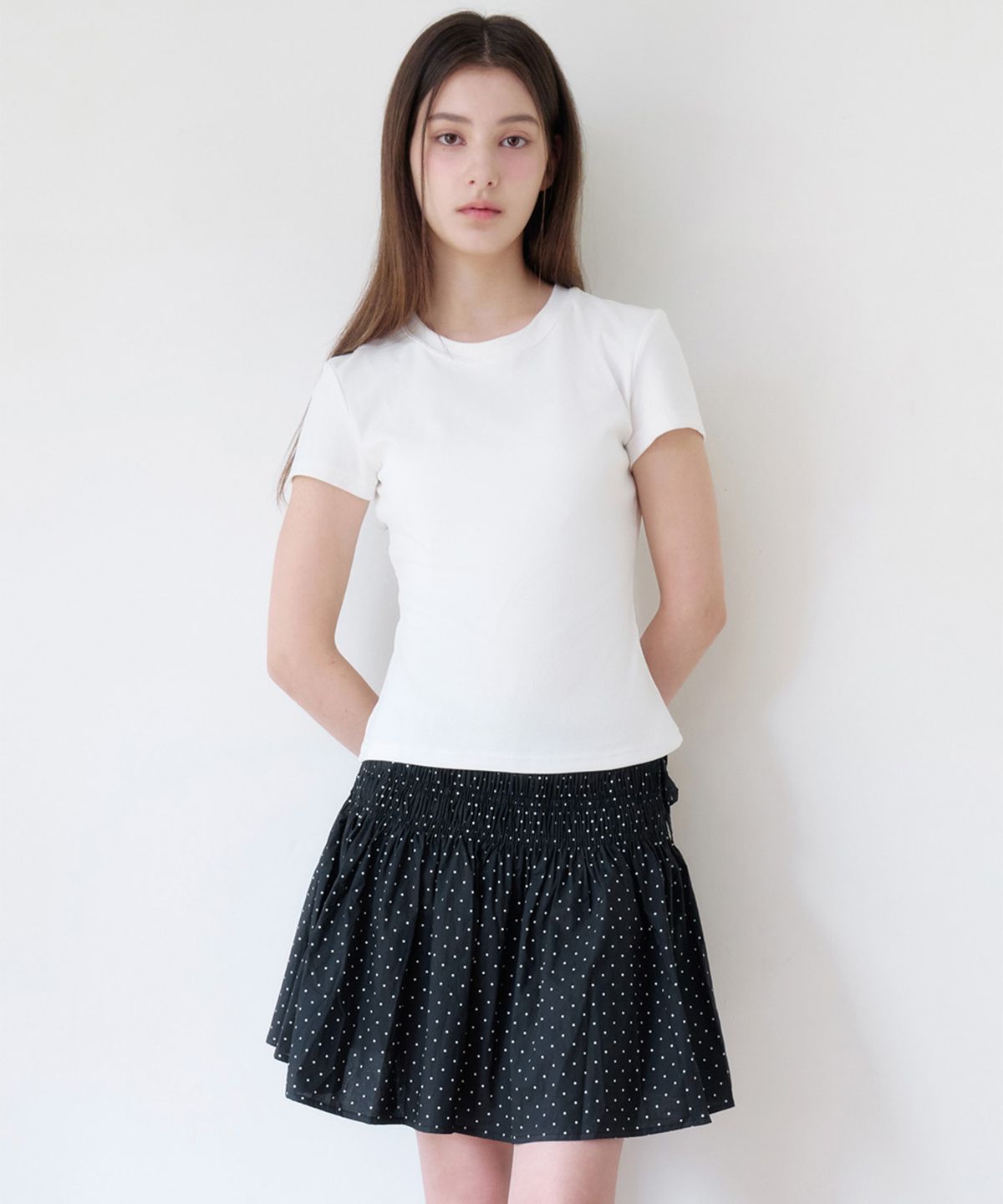 알키알카(ALKI ALKA) Smocked Dot Skirt (Black)