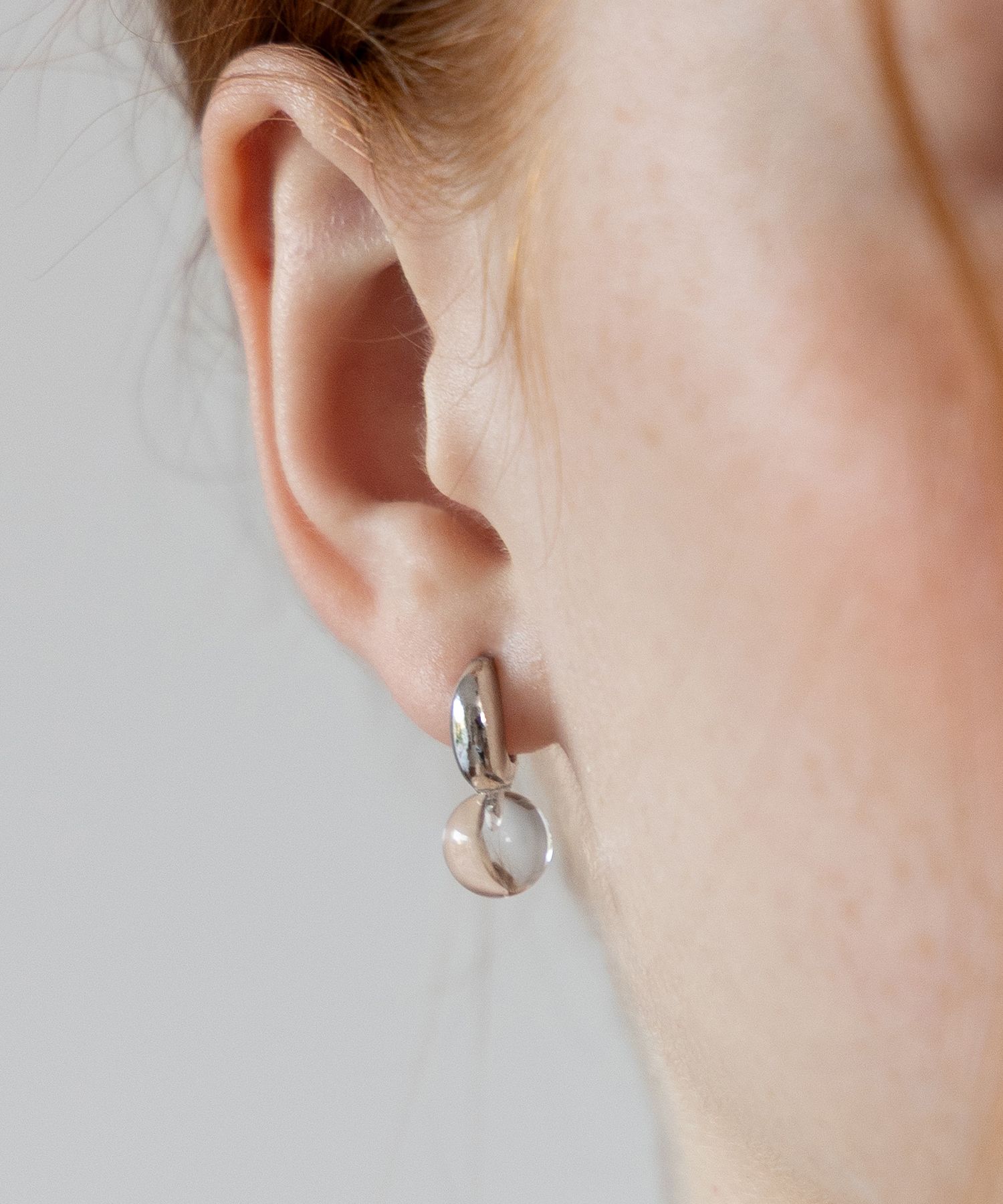 TATIANA☆[silver925] Crescent Clear Quartz earrings ピアス MUSINSA | TATIANA (Silver 925) Crescent Clear Quartz