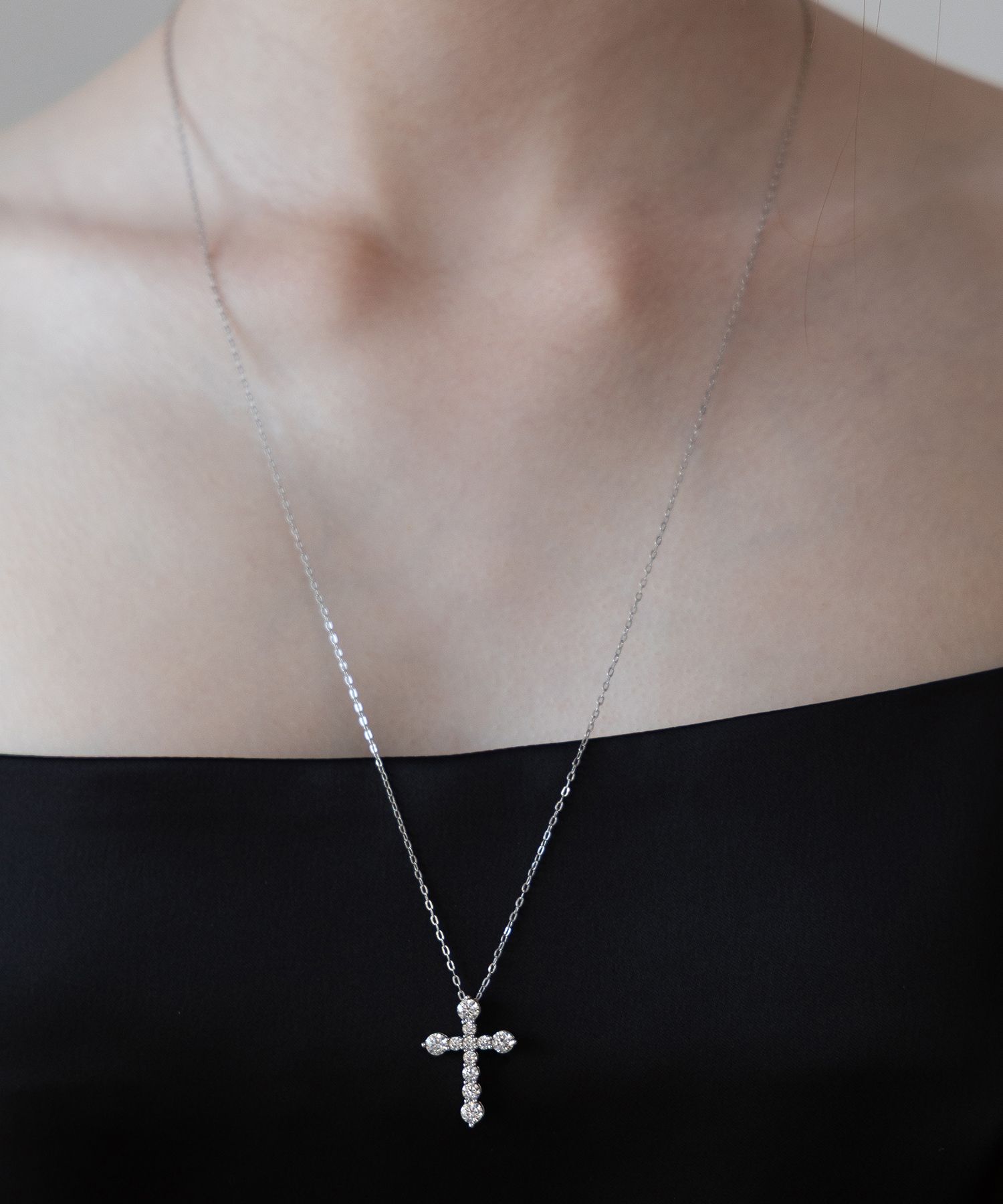 【TATIANA】(silver925) Dazzle Cross Pendant Long Necklace Pendant Cross - Sterling Silver & Zircon Gemstones – Magdala
