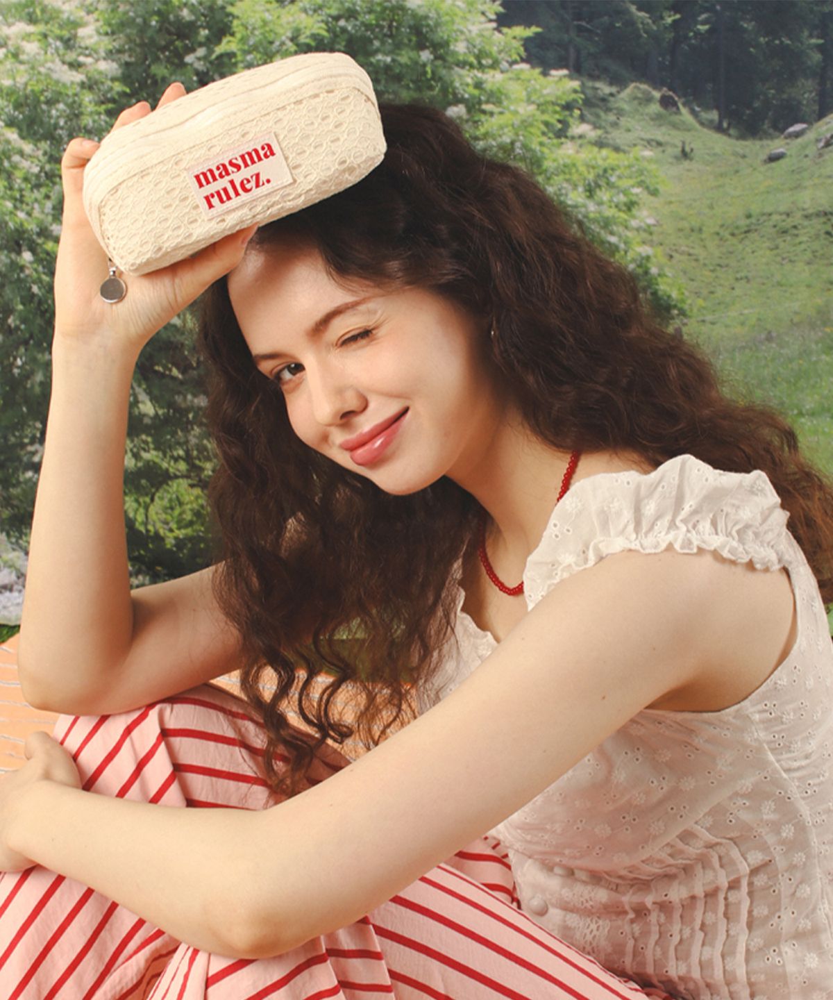 마스마룰즈(MASMARULEZ) 180도 Hapoom pouch cosmetic pouch_Honeyloof