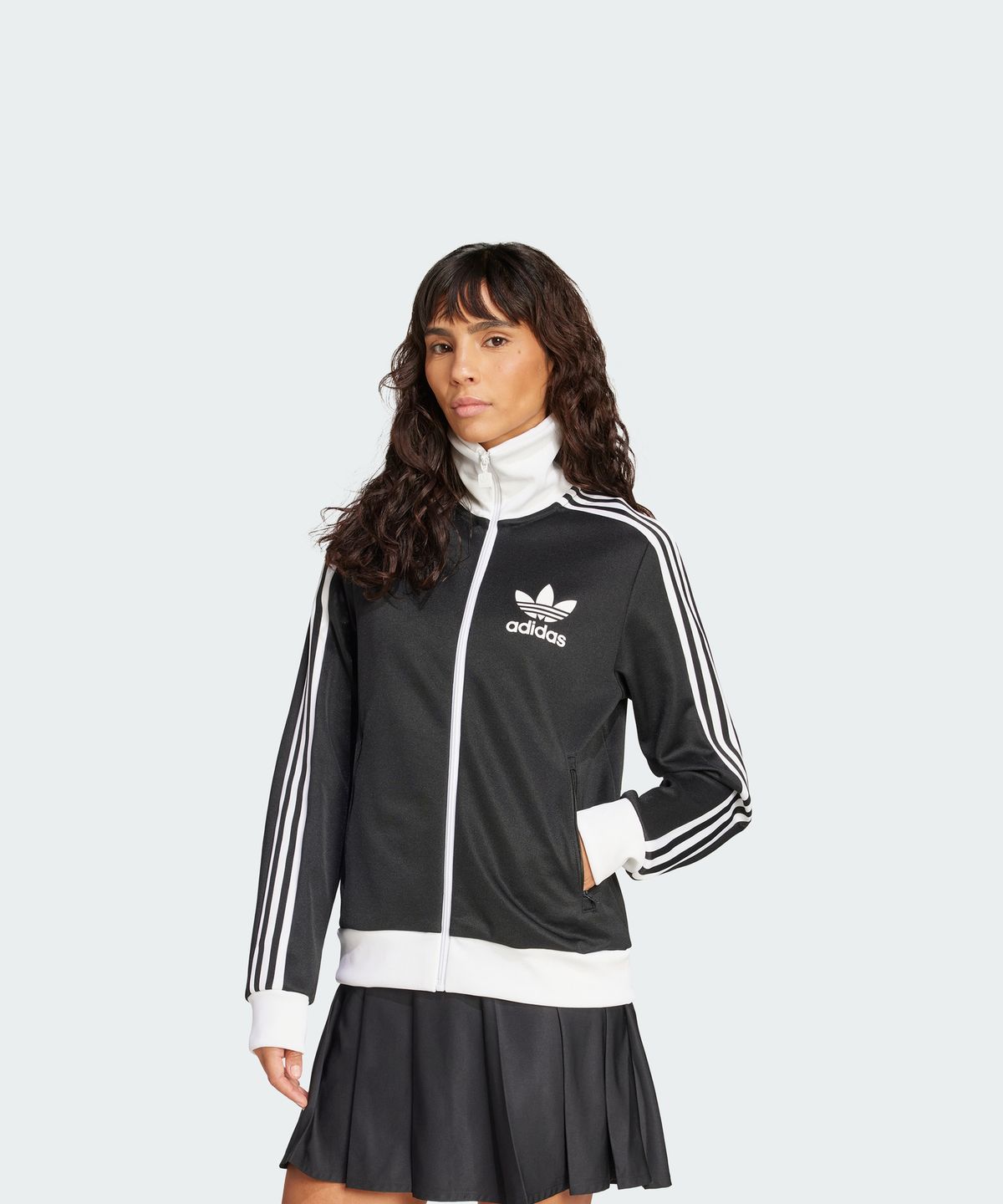 아디다스(ADIDAS) 베켄바우어 트랙탑 - 블랙:화이트 / HZ3743