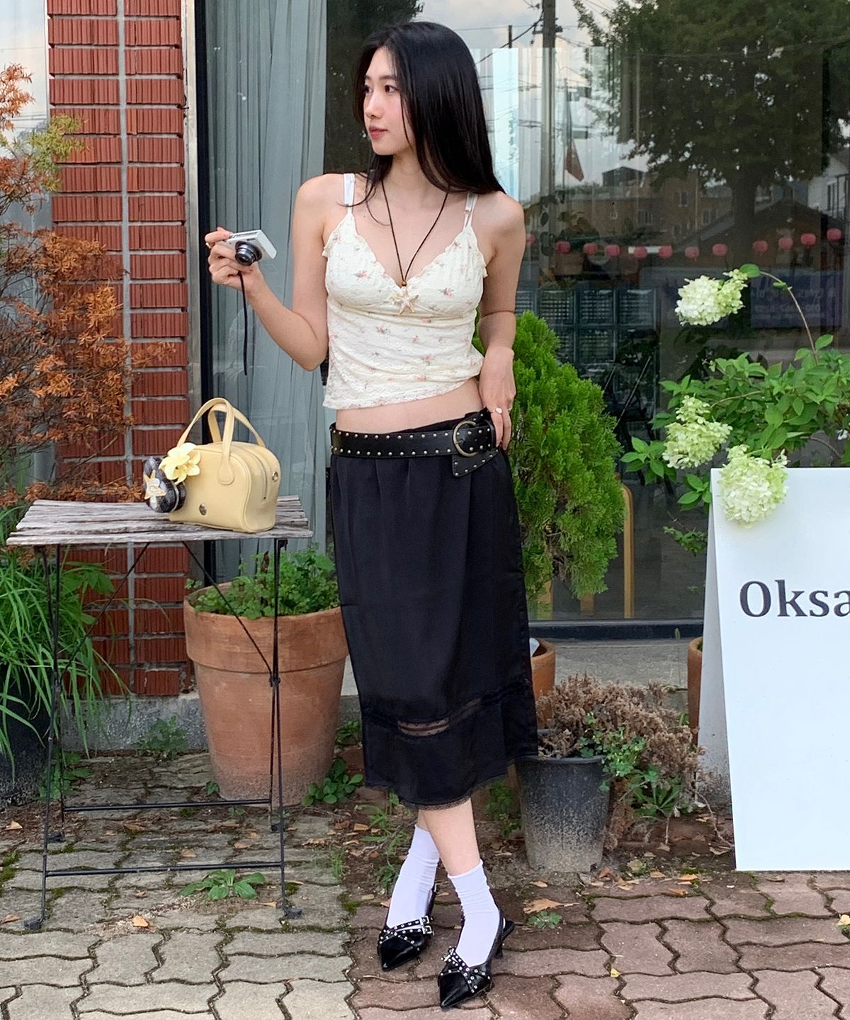 플랙 우먼(PLAC WOMEN) 레이스 포인트 미디 스커트 블랙