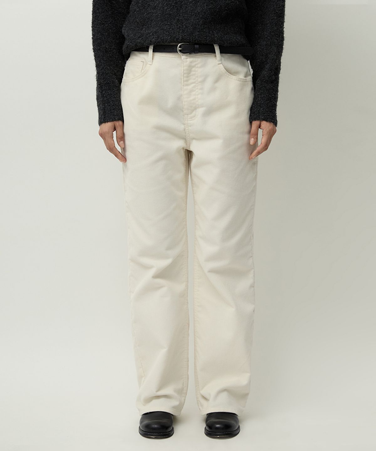 러프사이드 화이트라벨(ROUGH SIDE WHITE LABEL) Relaxed Corduroy Pants Ivory