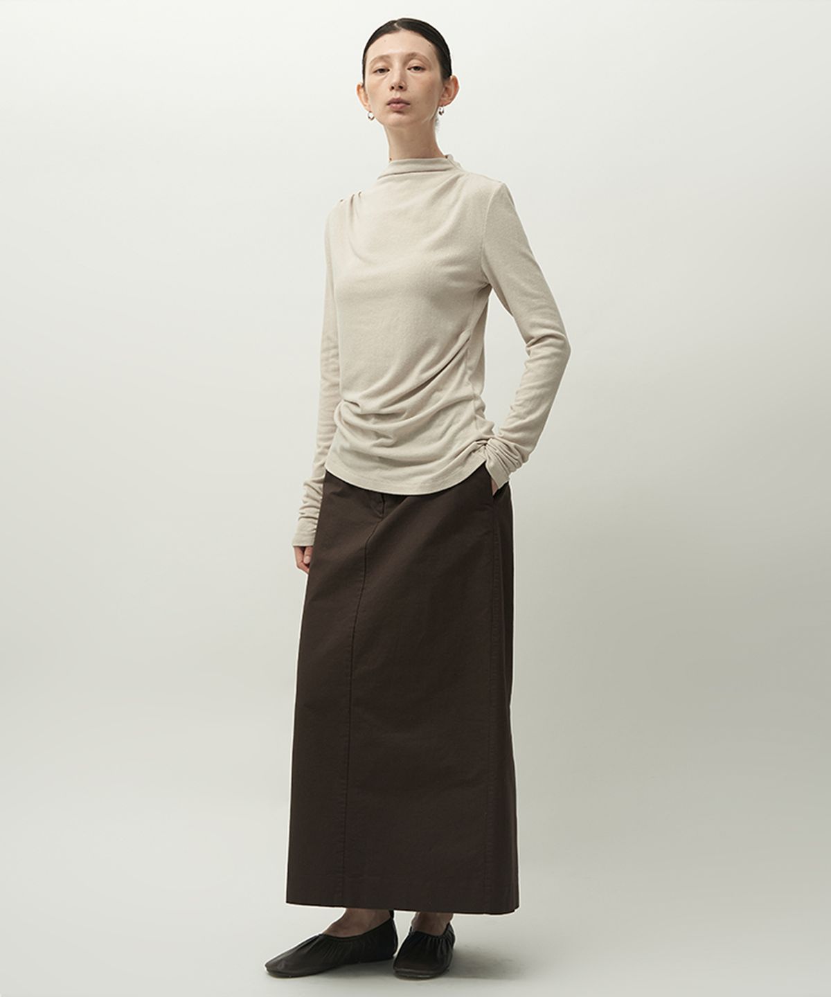 러프사이드 화이트라벨(ROUGH SIDE WHITE LABEL) Slit Long Skirt Dark Brown