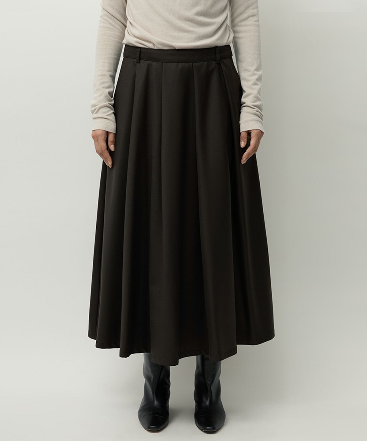 러프사이드 화이트라벨(ROUGH SIDE WHITE LABEL) Wool Flared Skirt Dark Brown