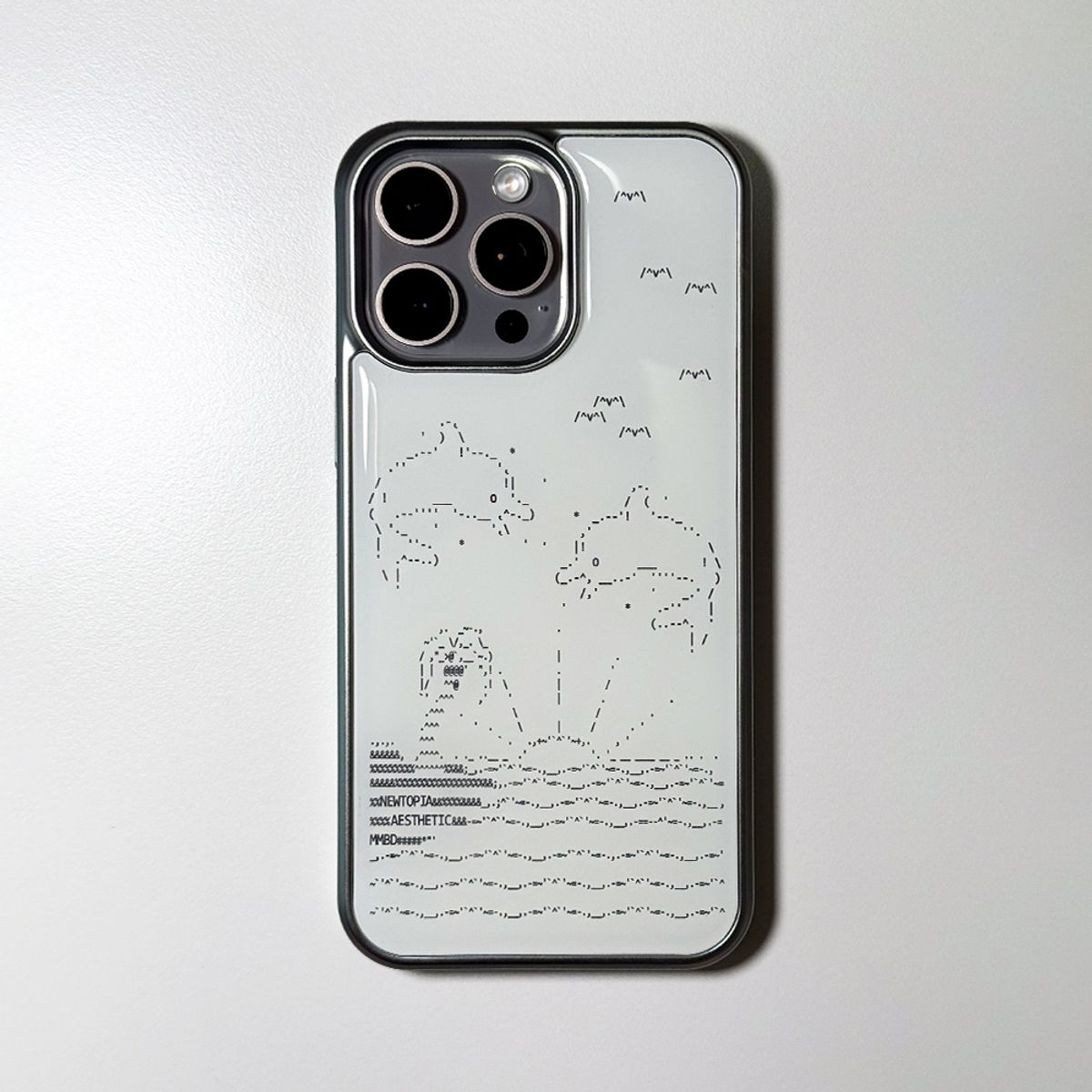 메모리즈바운더리(MEMORIESBOUNDARY) NTA Blooming Bay_ASCII CORE_003 Phone Case (SV_White/Black)