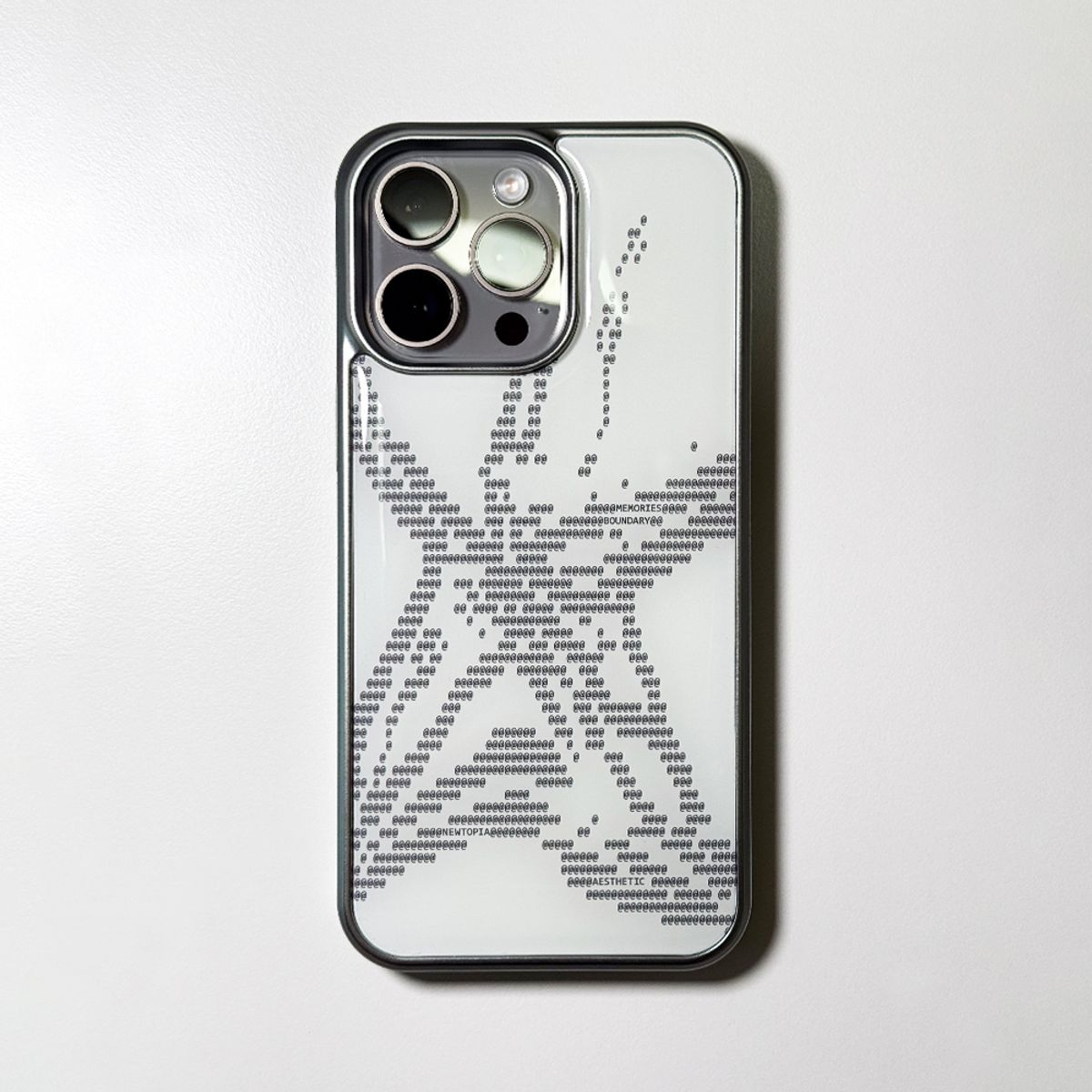 메모리즈바운더리(MEMORIESBOUNDARY) NTA StellarFish_ASCII CORE_004 Phone Case (SV_White/Black)
