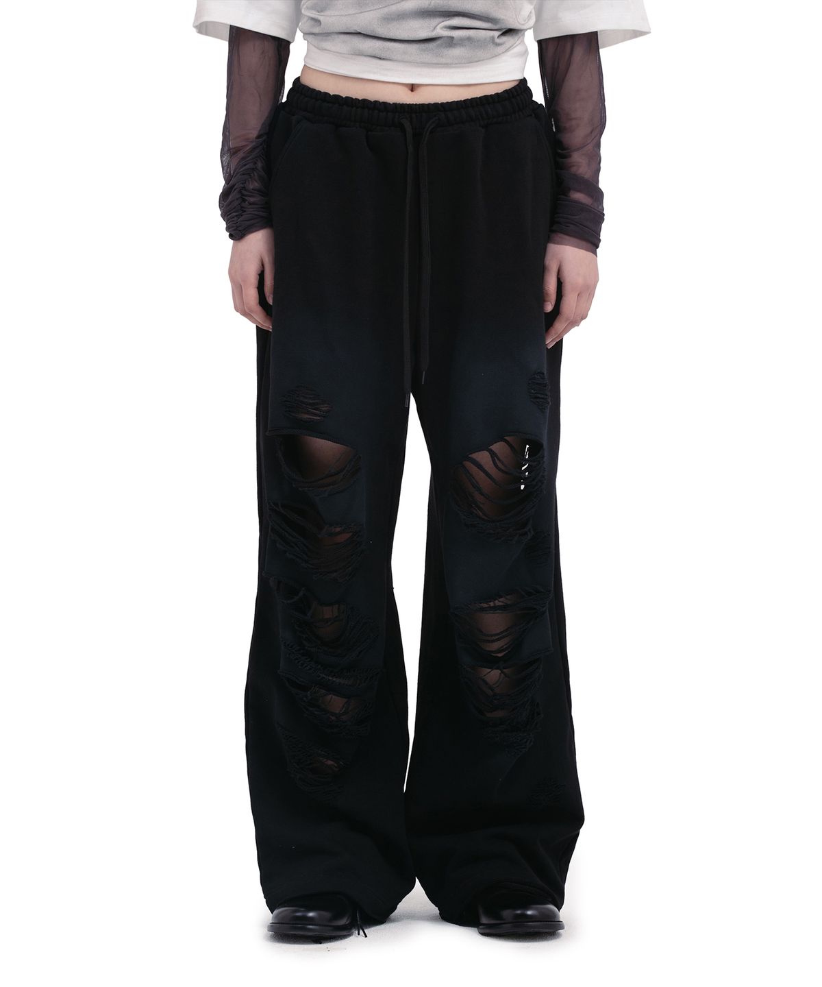 데프가먼츠(DEFGARMENTS) DESTROYED SWEAT PANTS [2COLOR]