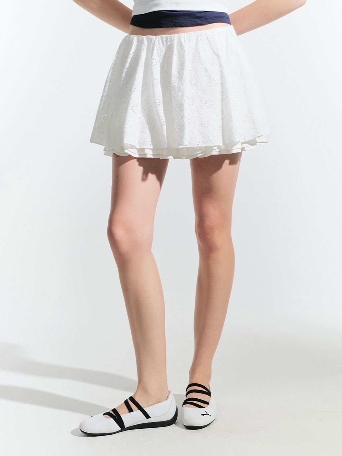 그로브(GROVE) ADELE LACE SKIRT (WHITE)