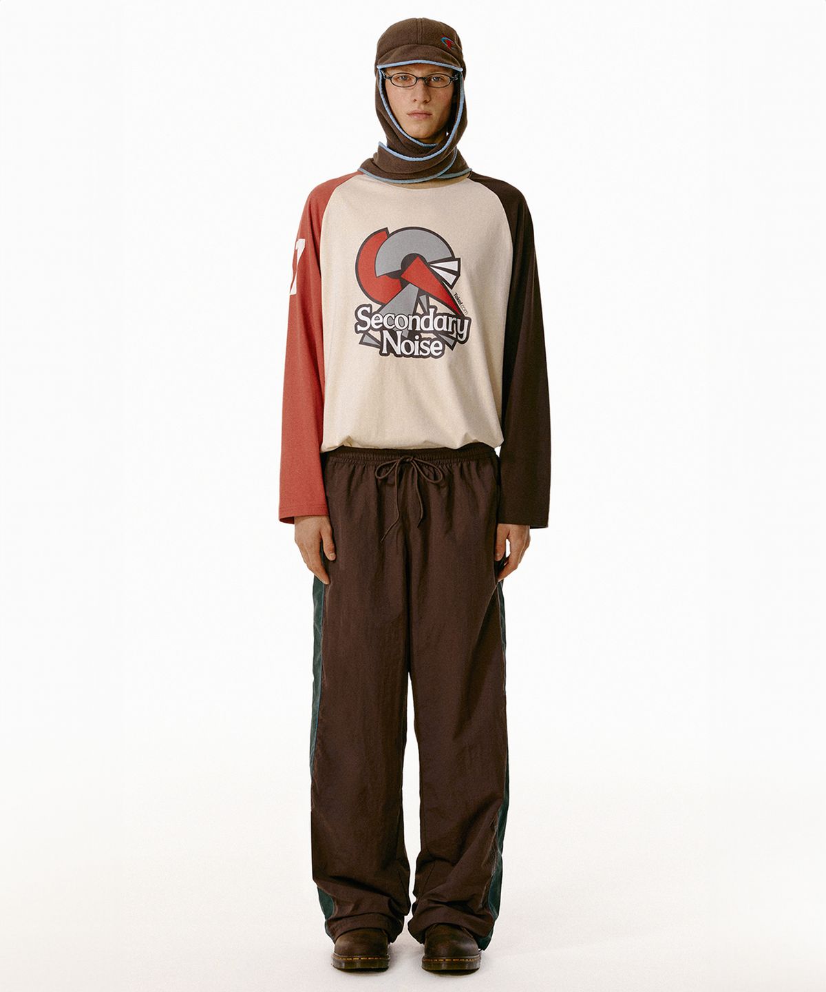 테켓(TEKET) Jingle Words Track Pants Brown