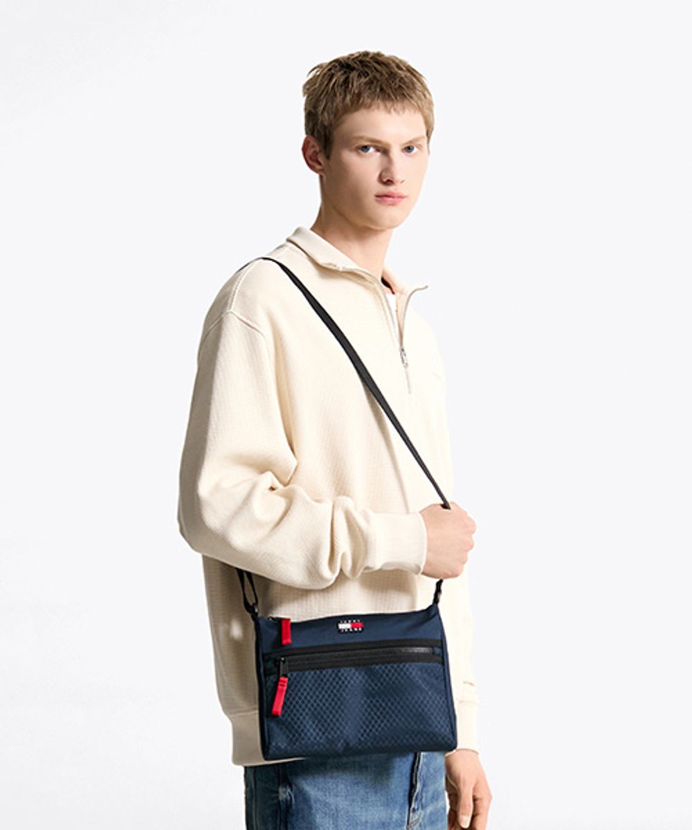 [UNISEX] 아카이브 사코슈 백 (T32F6ABG36TMT1C1G)