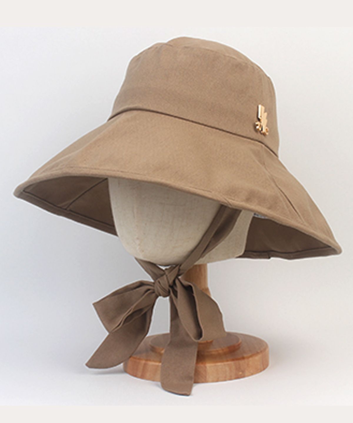 유니버셜 케미스트리(UNIVERSAL CHEMISTRY) Summer Bold String Beige Bucket Hat 여름버킷햇