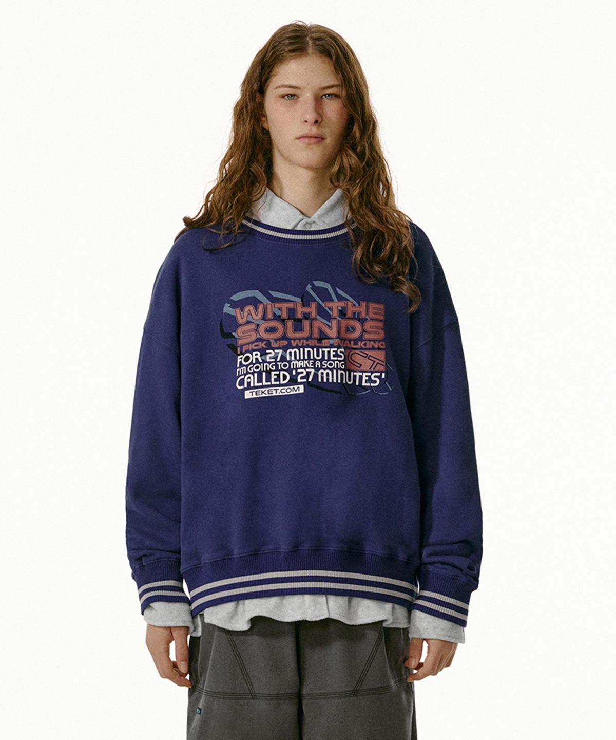 테켓(TEKET) 27 Minutes Song Sweatshirt Navy
