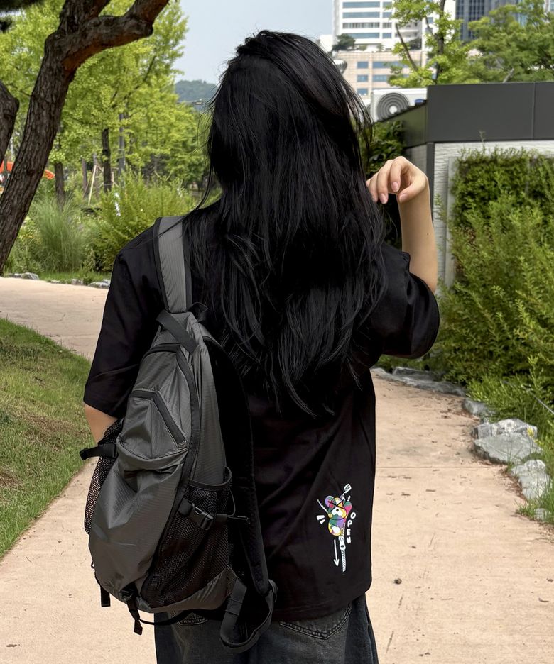 지퍼 베어 반팔티 (블랙)