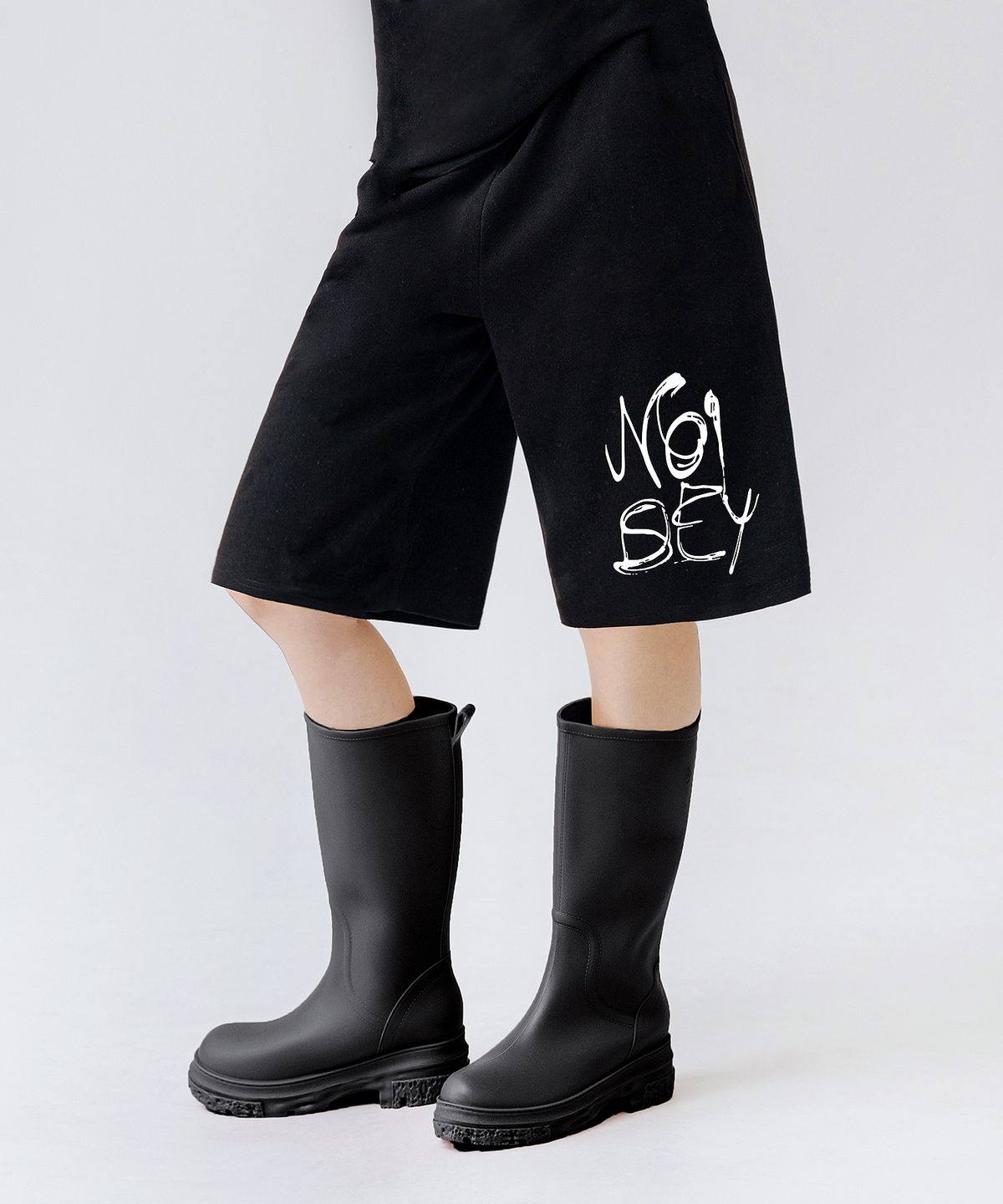 랜덤오프(RANDOMOFF) SIGNAL 7/10 BERMUDA SHORTS (3color)