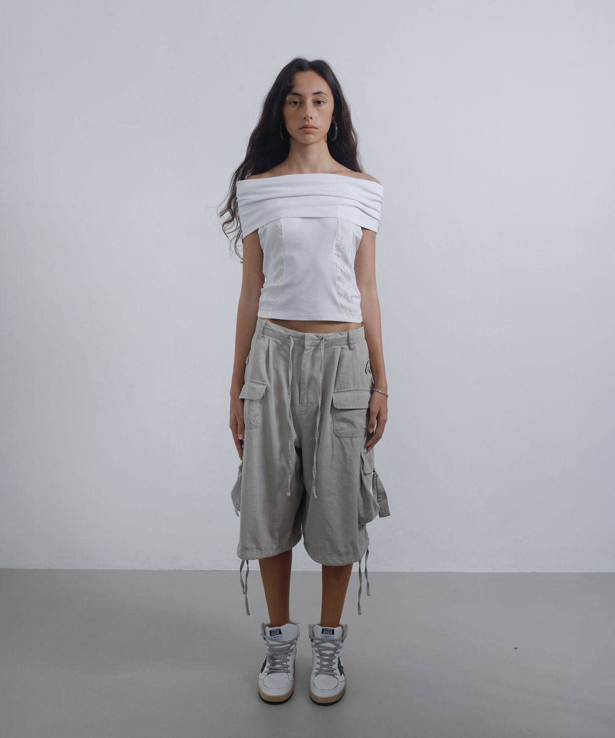 웻태그(WET TAG) 2WAY CURVED PANEL TOP WHITE