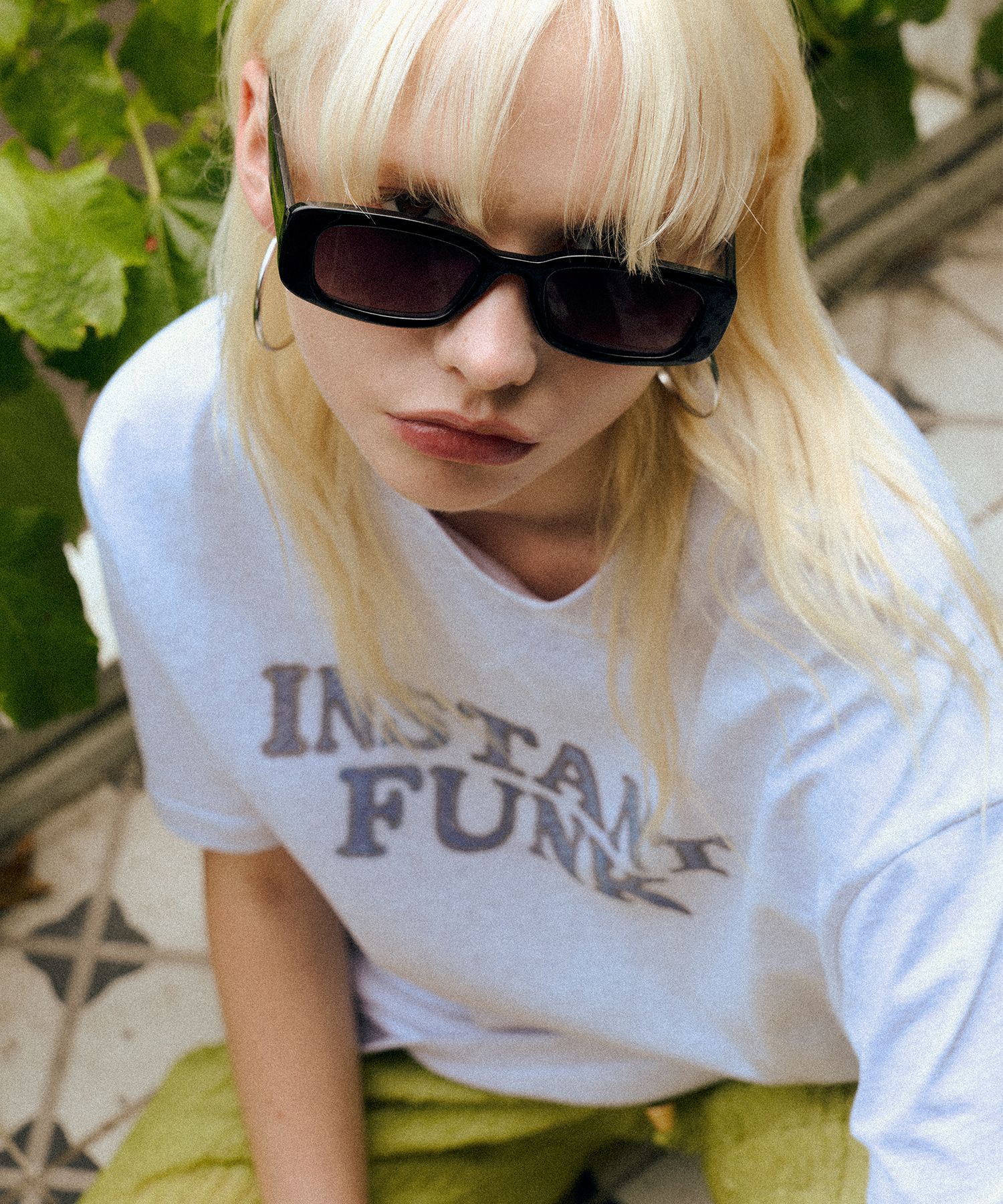 MUSINSA公式 | INSTANTFUNK Signature Denim Graphic Tee
