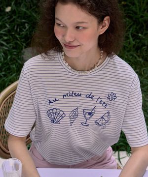 [논로컬 X 이하여백] Seaside Motive Hand Drawing Stripe T-shirt - Blue