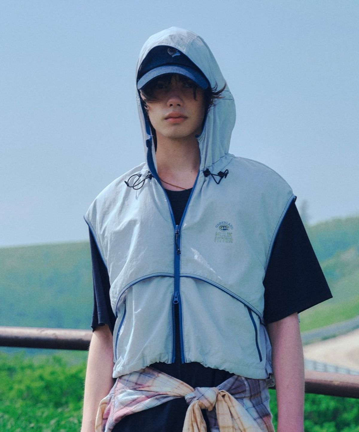 누크피터(NUUKFITTER) ICE-UP HOODIE VEST [GRAY]