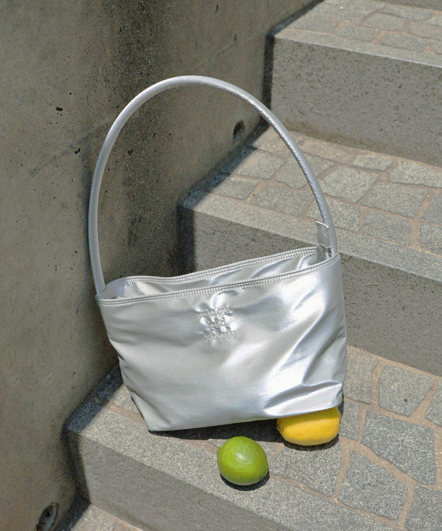 ★mucu and ebony★ Near Flat Bag _ Mucu Grey MUSINSA | MUCU AND EBONY Near Flat Bag _ Silver Near Flat