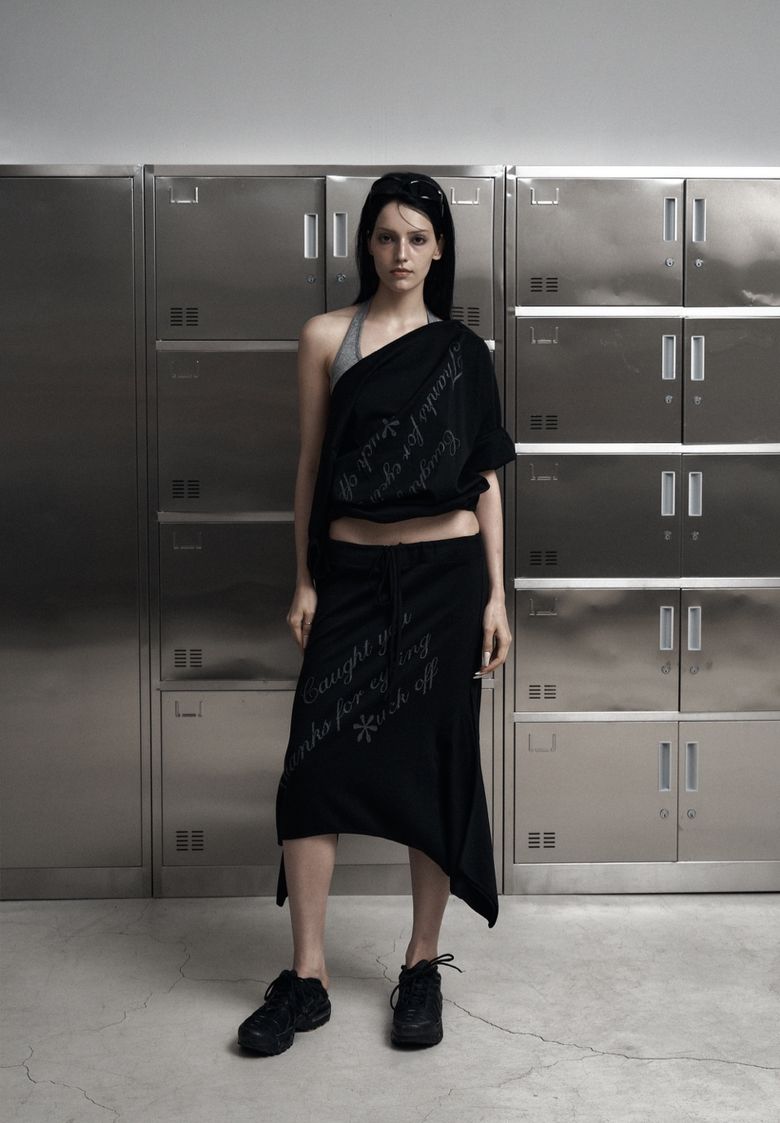 It girl tee skirt