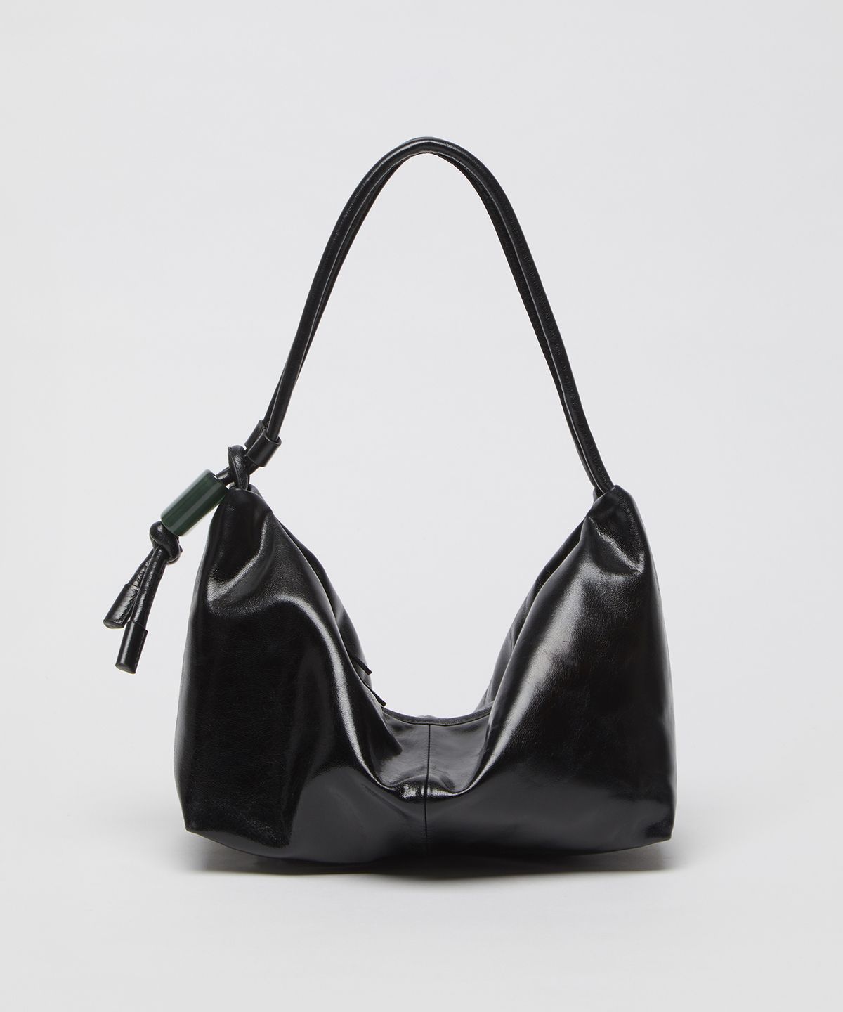 아카이브앱크(ARCHIVEPKE) Ridge shoulder bag(Glossy crack black)_OVBAX25202GCB