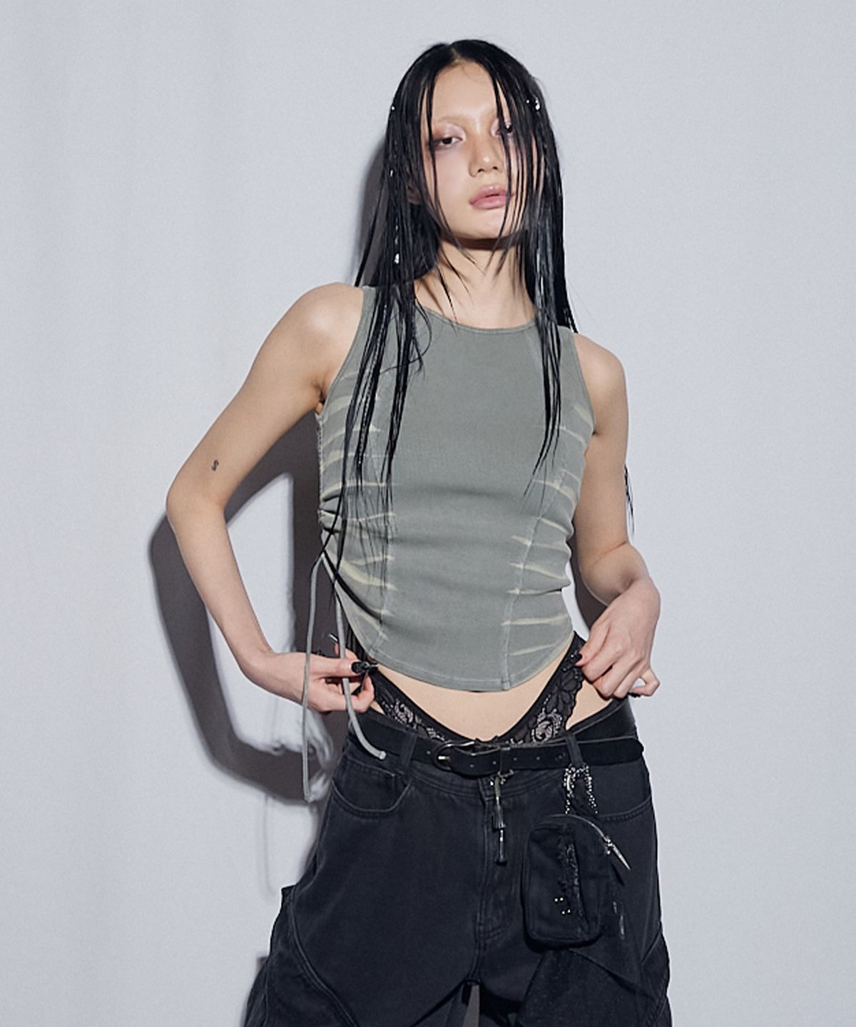 비엘알(BLR) Incision Cat Washing Sleeveless Khaki