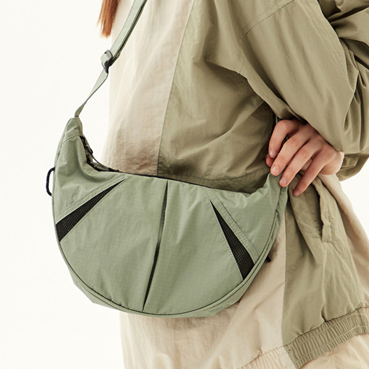 쌤소나이트 레드(SAMSONITE RED) KINNEFF HOBO BAG SOFT MINT