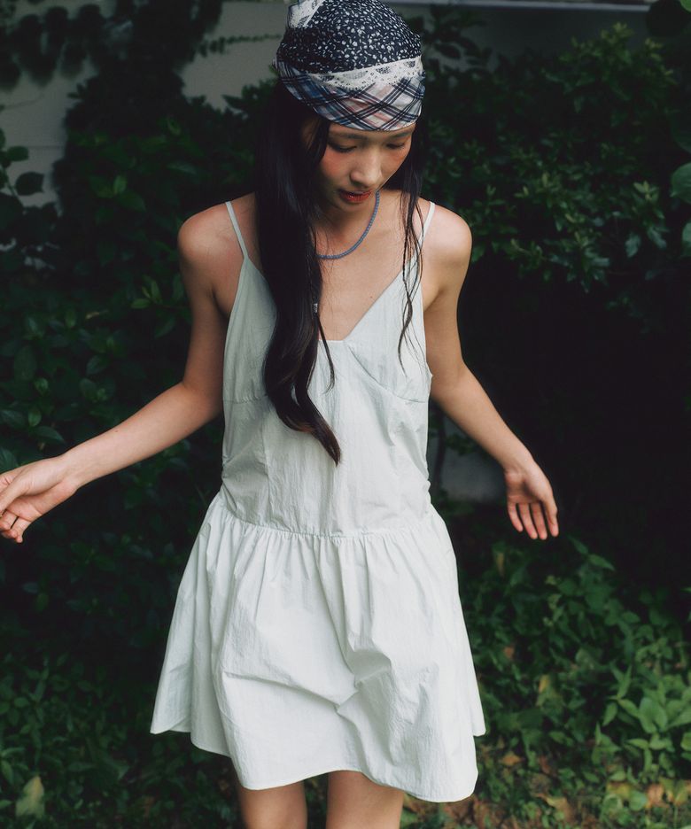 V-NECK SHIRRING MINI DRESS(MT)
