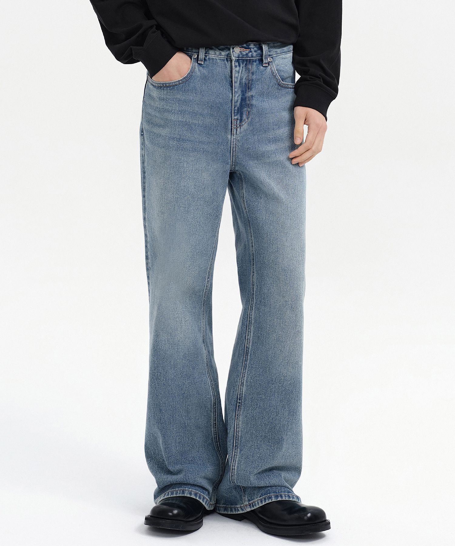 MUSINSA | MUSINSA STANDARD Loose Flare Denim Pants [Light