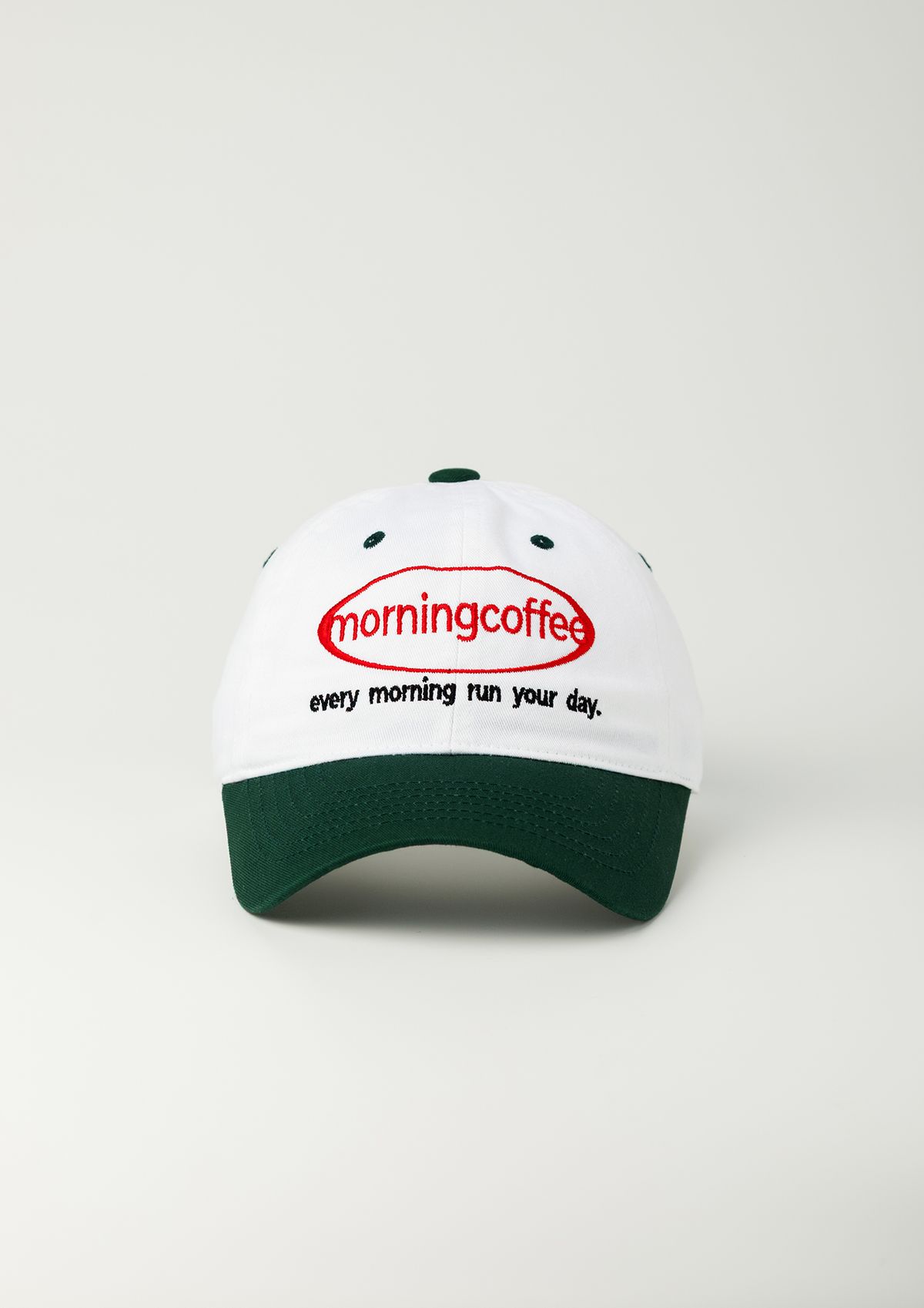 모닝커피런클럽(MORNINGCOFFEERUNCLUB) 모닝 커피 원형 로고 투톤 볼캡 그린