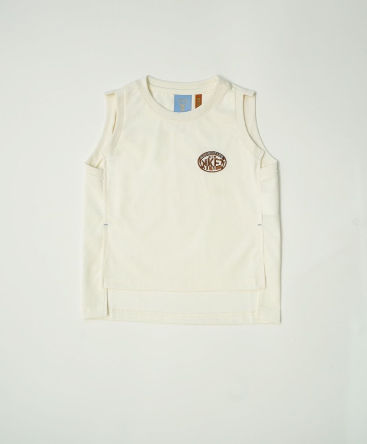 누크피터(NUUKFITTER) NKFT SLIT SLEEVELESS_KIDS [IVORY]