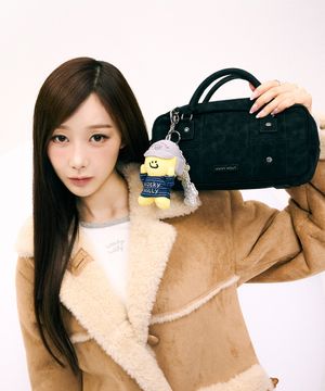 [지젤 착용] 우먼스 스퀘어백 블랙