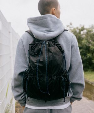 나일론 립 백팩 - BLACK