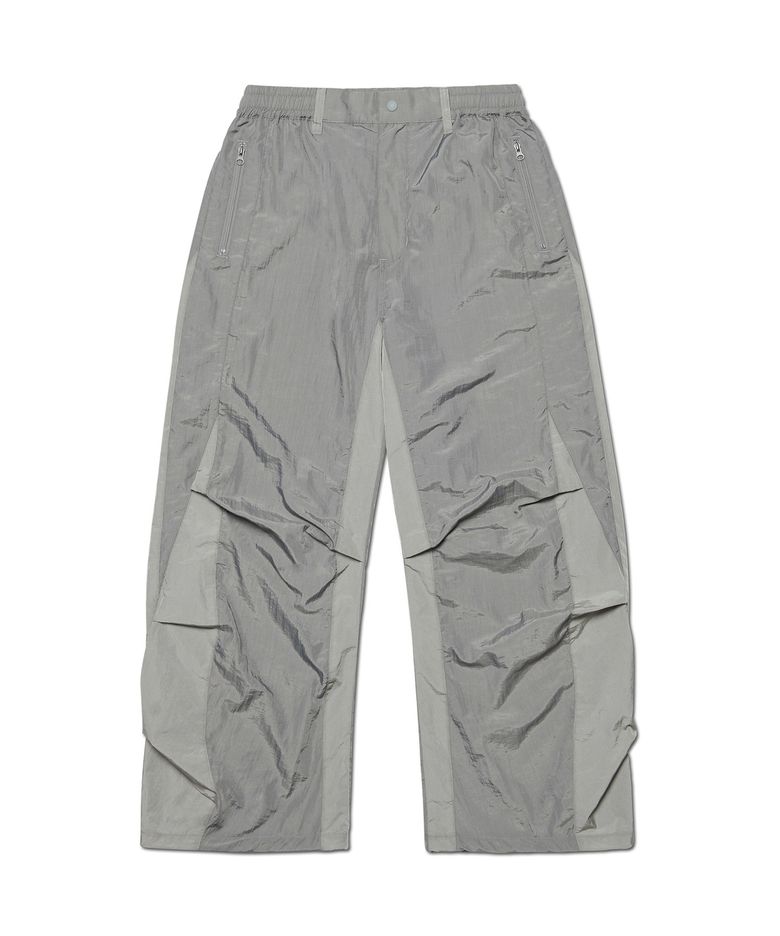 TUCK-STRUCTURED NYLON PANTS - GRAY