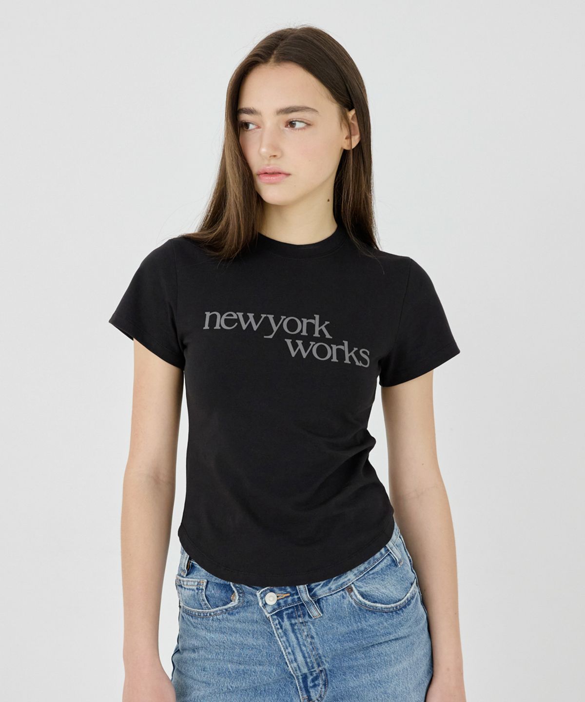 뉴욕웍스(NEWYORKWORKS) 프린팅 우먼핏 티셔츠_ 블랙