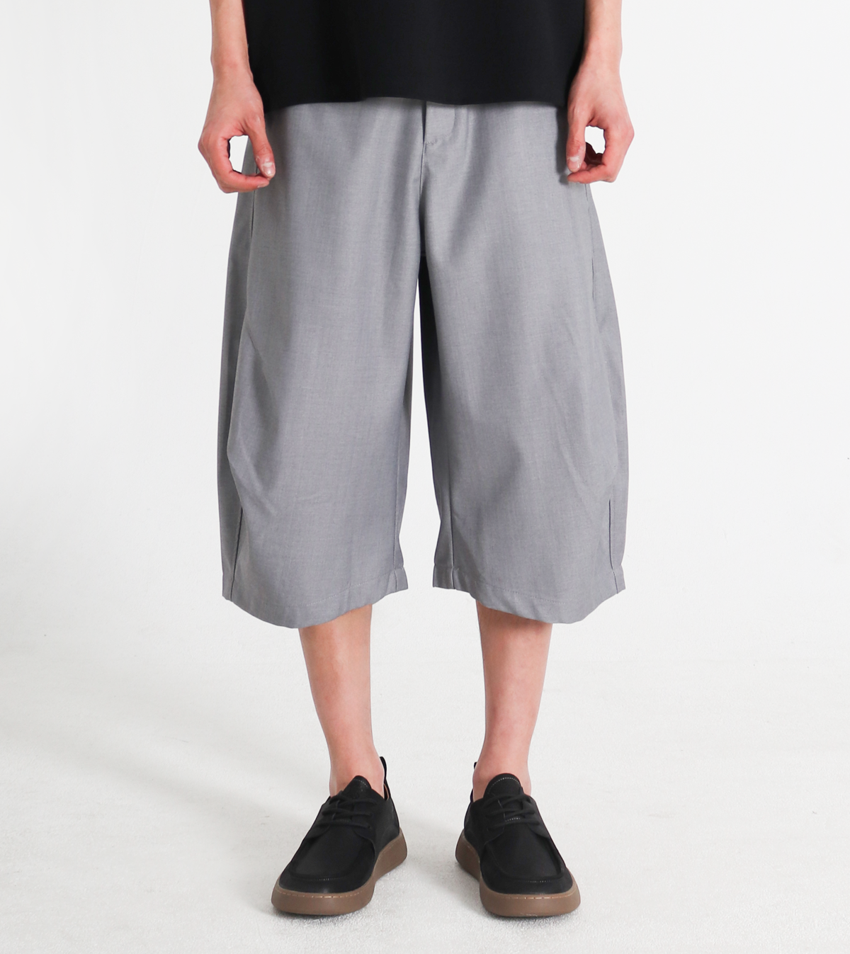 Shop Pants at MUSINSA
