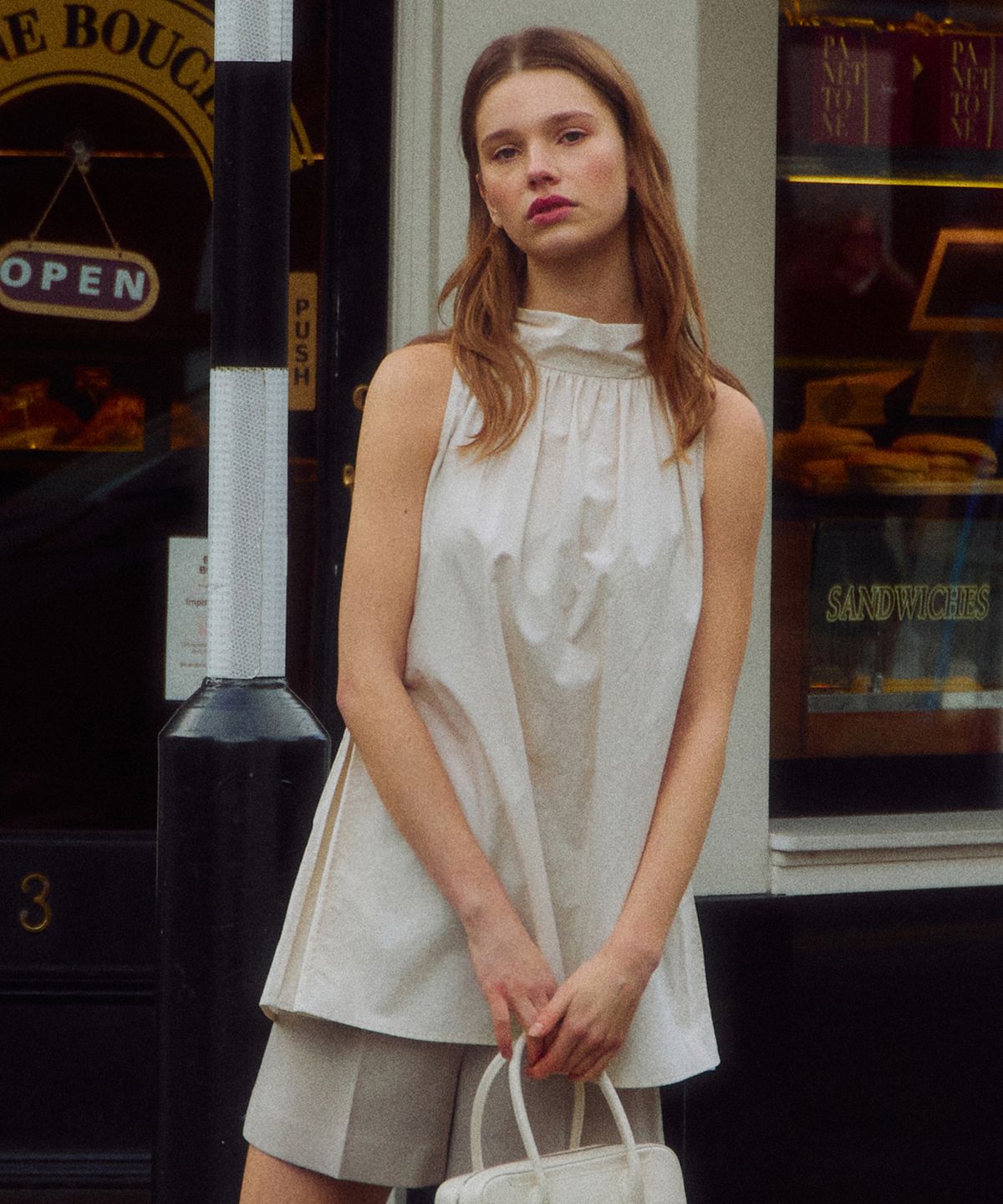 오떼뜨(OCTETTE) HALTER NECK TIE BLOUSE_4COLOR