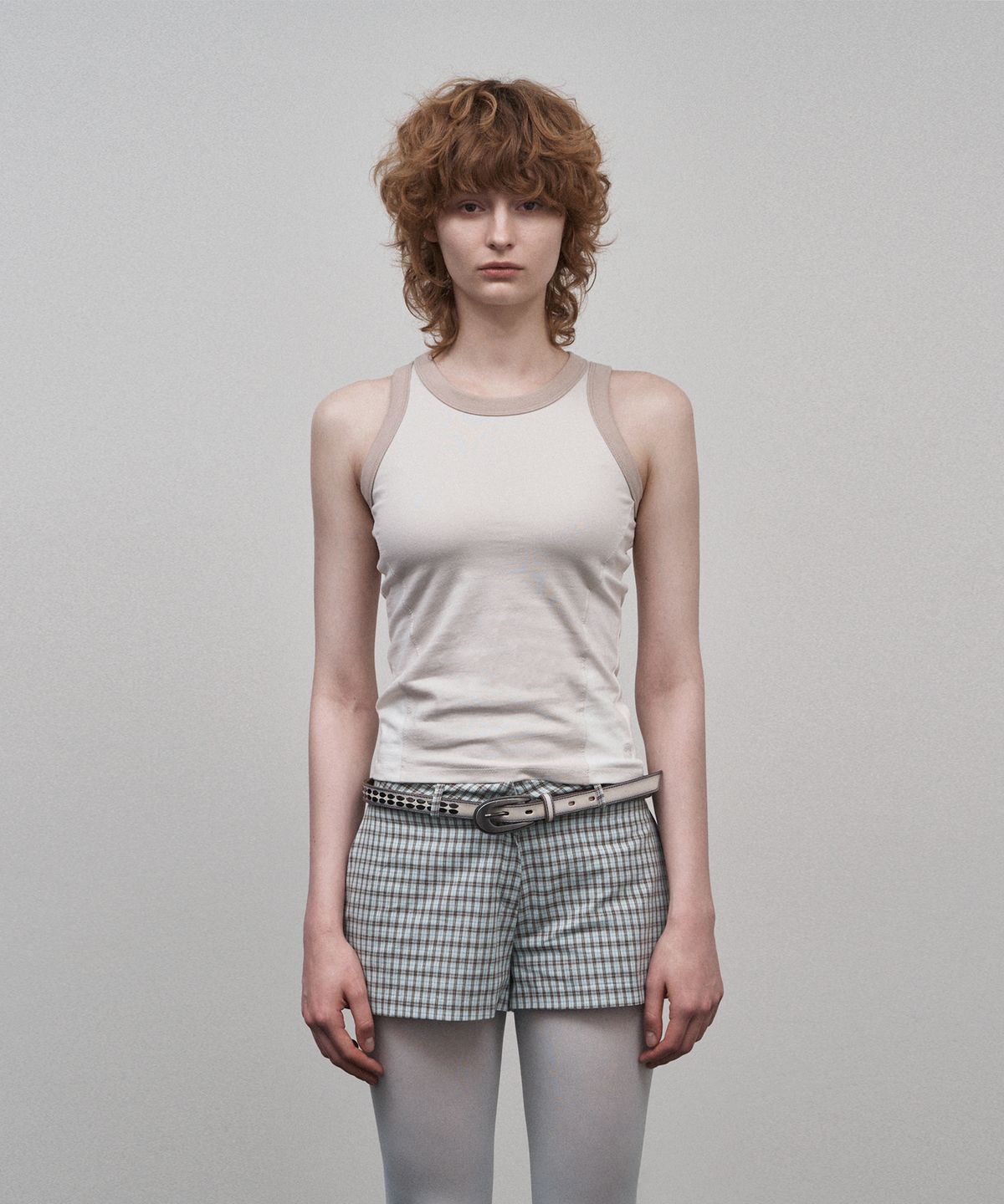 소어티(SOEOTI) Ringer Sleeveless Top (Beige)