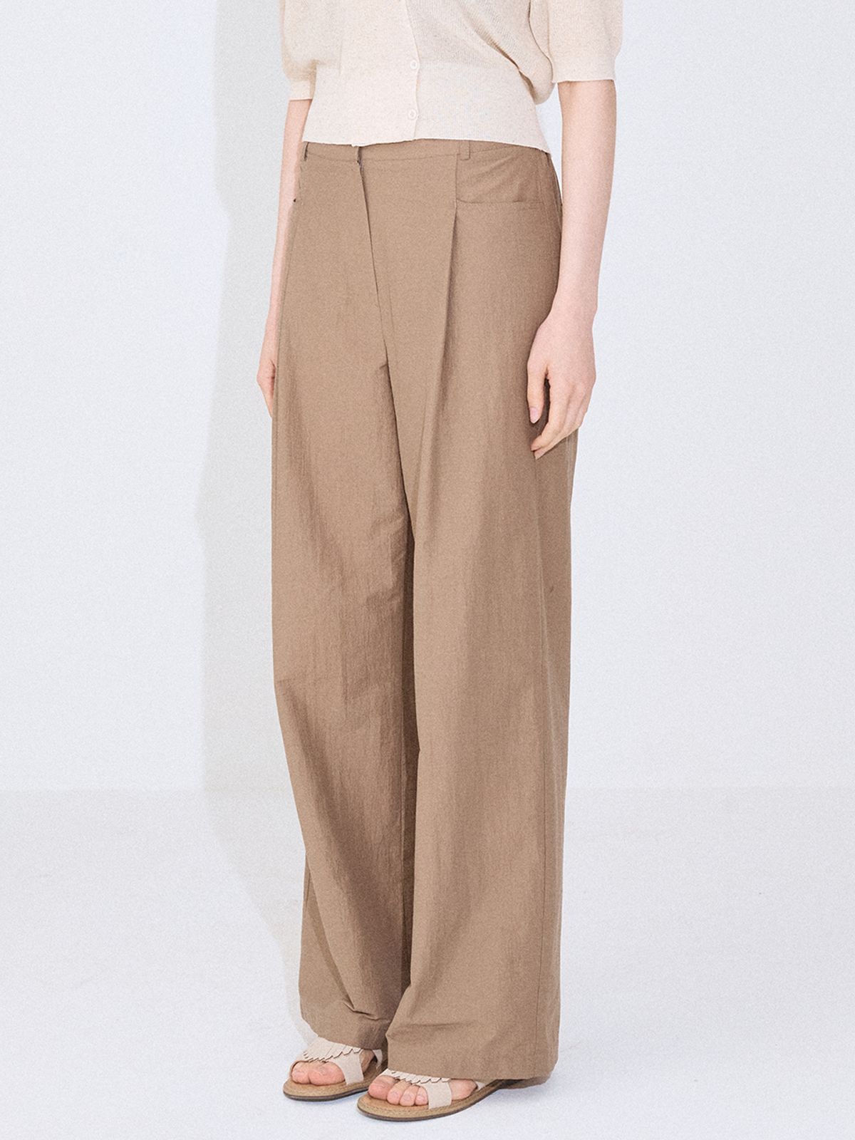 레이허(RAYHER) AIRY TUCK WIDE PANTS [KHAKI BROWN]