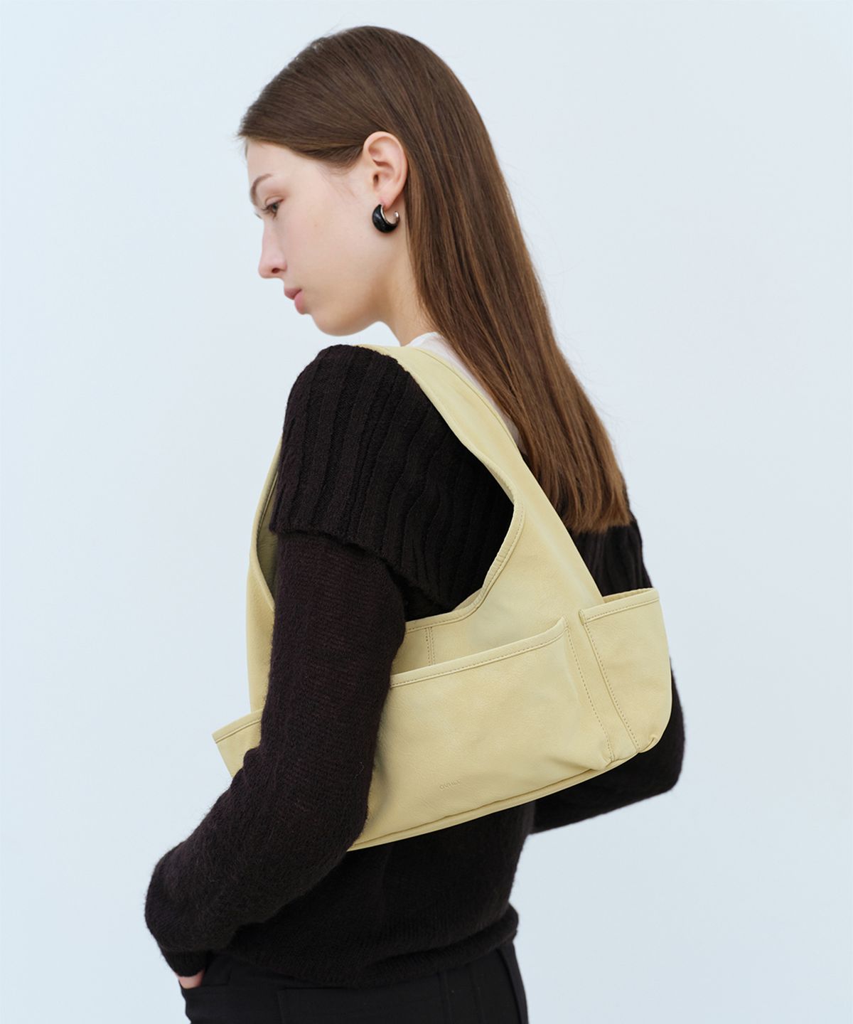 오브히(OVHEE) 포니 숄더백 Poni Shoulder Bag_Yellow