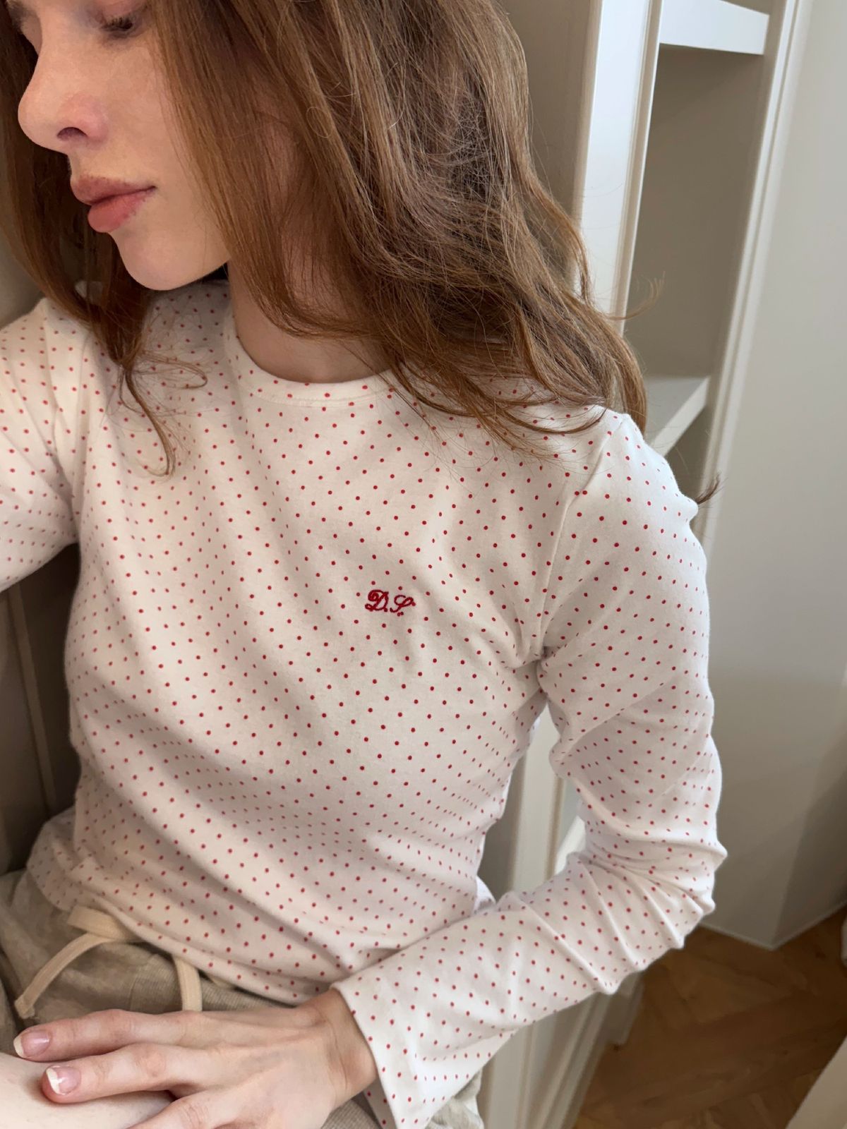 디어시스(Dearsis) Dot Long Sleeve (Red Dot)