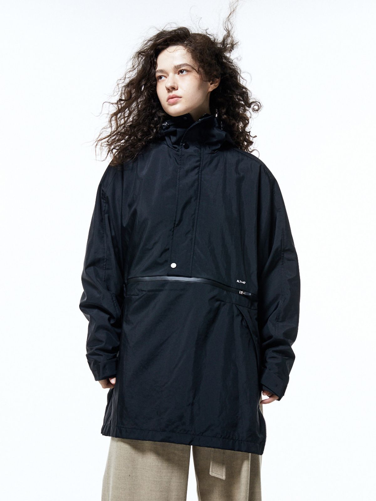 하우스공칠이씨(HAUS072C) PANCHO.st GENDERLESS JACKET PADDING BLACK