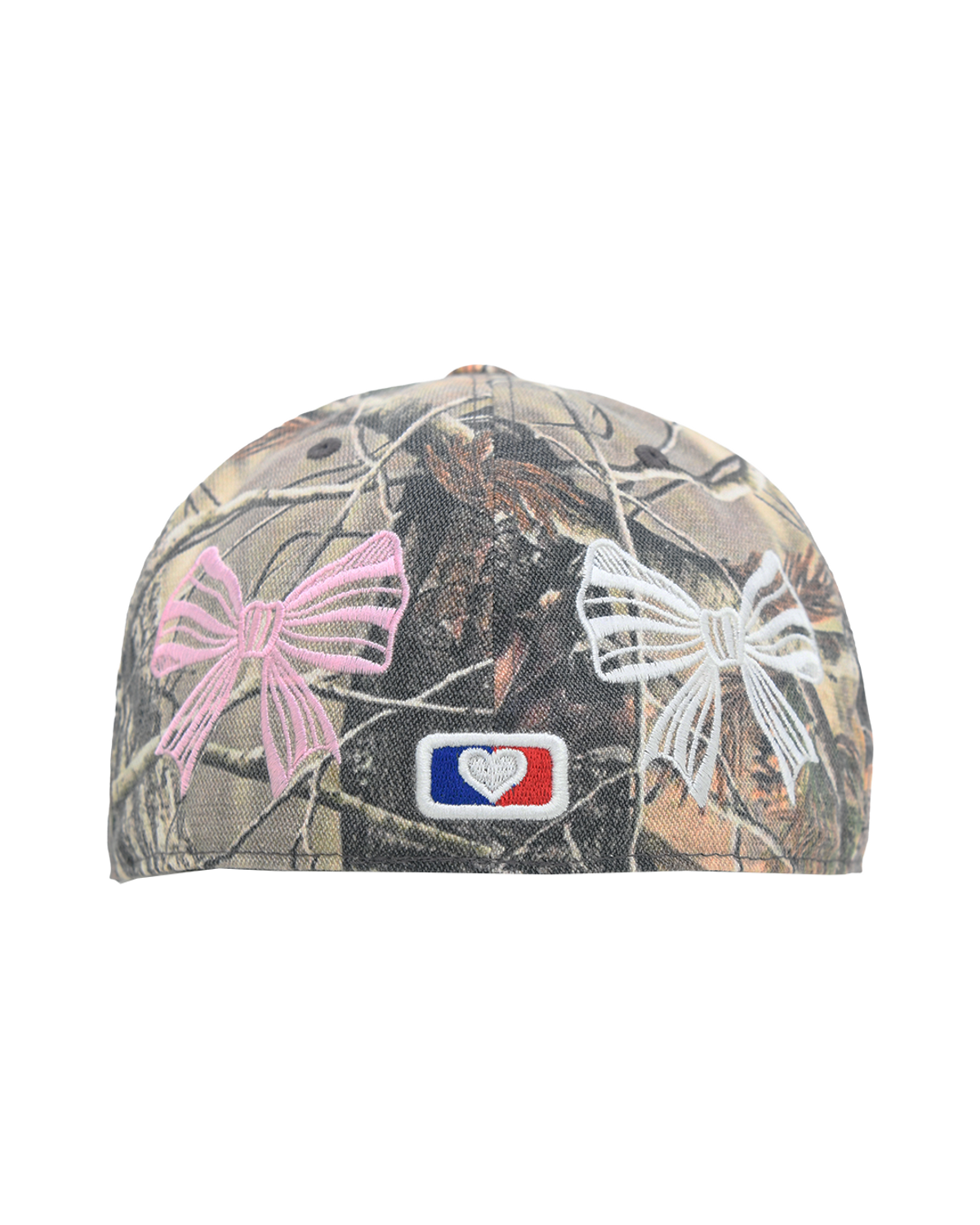 더뮤지엄비지터(THEMUSEUMVISITOR) RIBBON EMBROIDERY CAP (REALTREE CAMO)
