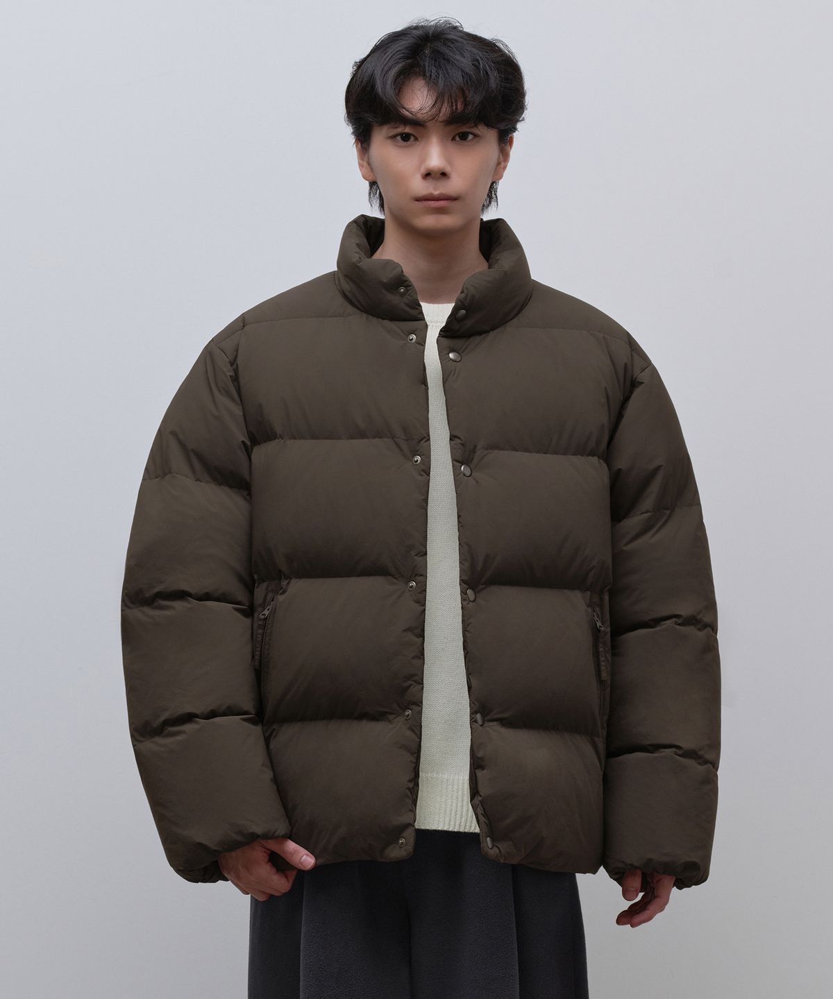 무신사 스탠다드(MUSINSA STANDARD) 스냅 다운 숏 패딩 재킷 [브라운]